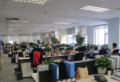 外交部再次提醒：已在中東的中國(guó)公民利用航班恢復(fù)窗口抓緊撤離:重慶勝帥實(shí)業(yè)有限公司品牌